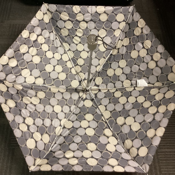 TOTES UMBRELLA BONUS SCARF MIDCENTURY VIBES CIRCLES DESIGN - Picture 7 of 9